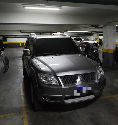 MITSUBISHI PAJERO TR4 2.0 4X2 16V 140CV FLEX 4P MANUAL